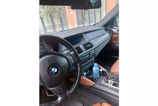 Makina ne shitje ne Tirane, BMW, 2014 Diesel,Kambio Automatik Pagesa 12,500  Euro.