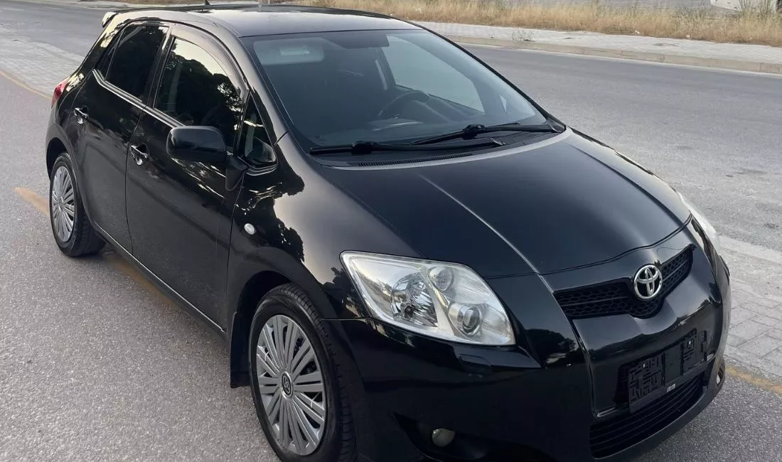 Auto in Vendita a Valona, Toyota, 2008 Diesel,Kambio Automatik Pagamento 5,300  Euro.