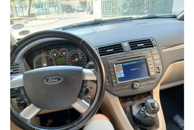 Auto in Vendita a Tirana - 3,250 Euro