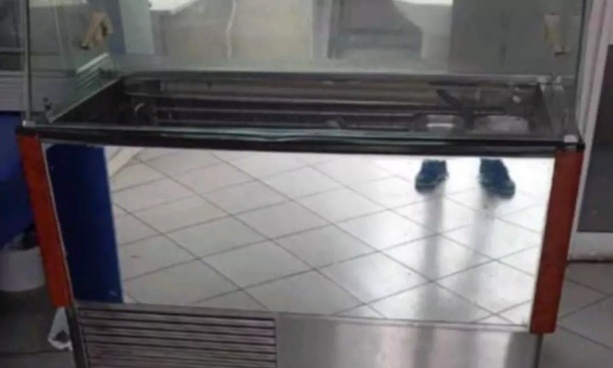 Shitet Frigorifer Banak per Dyqan!