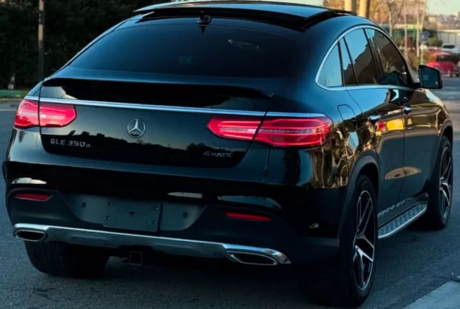 Noleggio Auto a Tirana - 200 Euro