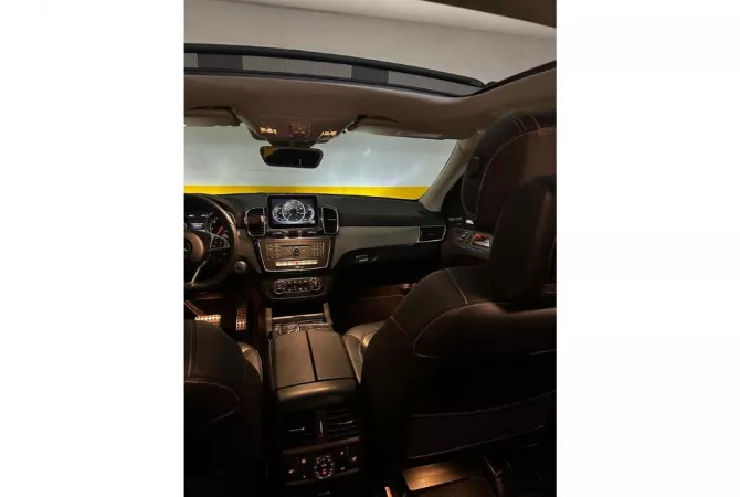 Noleggio Auto a Tirana - 200 Euro