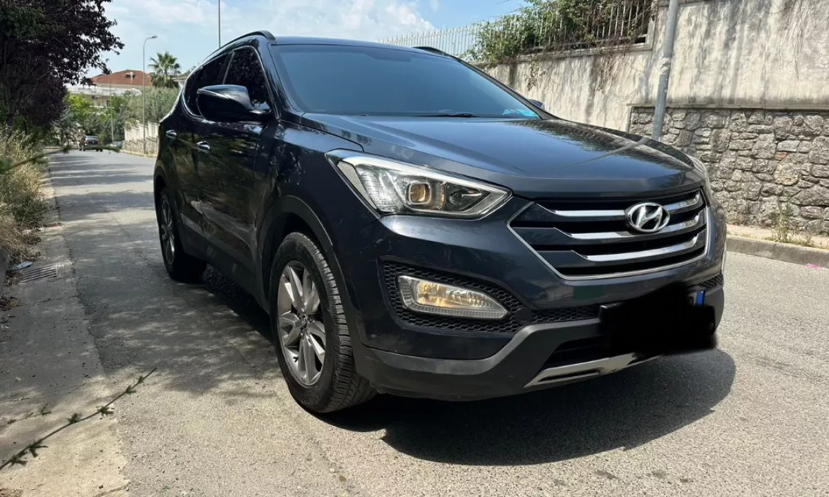 Auto in Vendita a Tirana, Hyundai, 2013 Diesel,Kambio Automatik Pagamento 10,000  Euro.