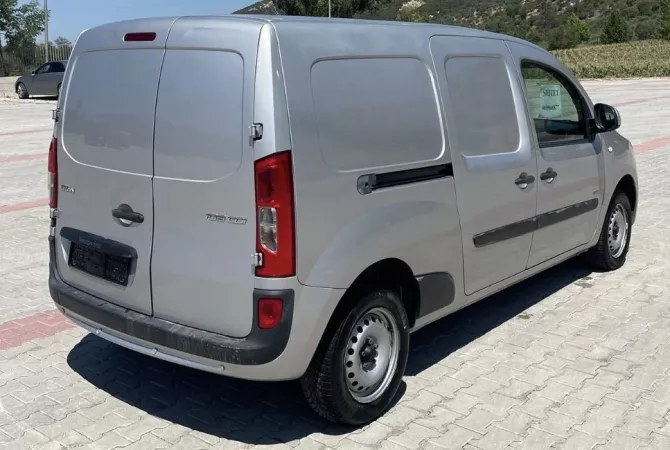 Auto in Vendita a Tirana - 6,700 Euro