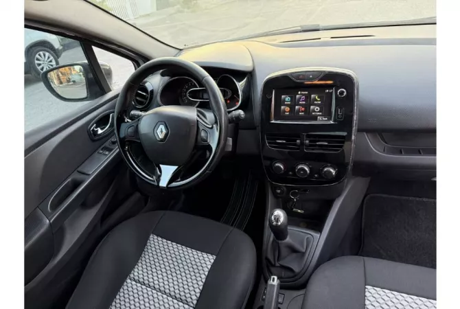 Cars for sale in Tirana, Renault, 2014 Diesel,Kambio Manual Payment 4,599  Euro.