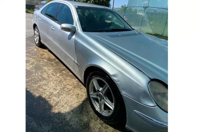 Auto in Vendita a Tirana - 2,000 Euro