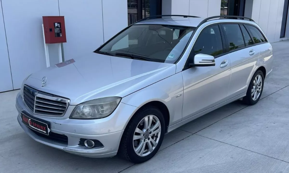Auto in Vendita a Tirana, Mercedes-Benz, 2009 Diesel,Kambio Automatik Pagamento 5,200  Euro.
