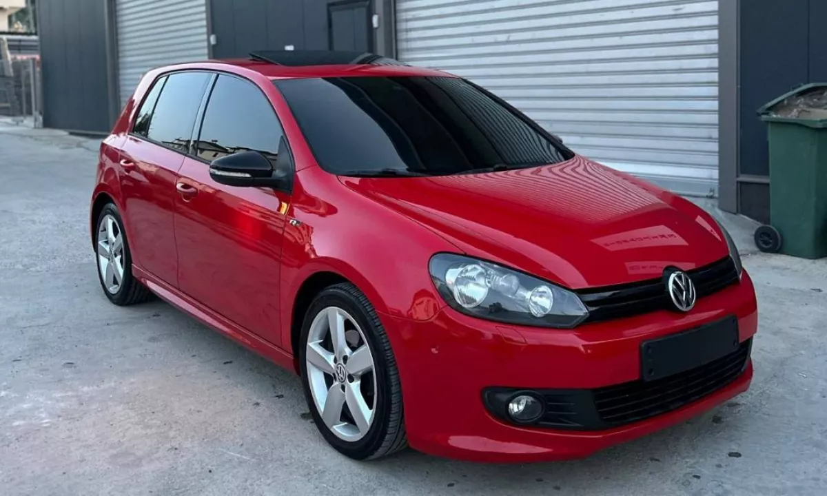 Auto in Vendita a Tirana, Volkswagen, 2012 Diesel,Kambio Automatik Pagamento 6,900  Euro.