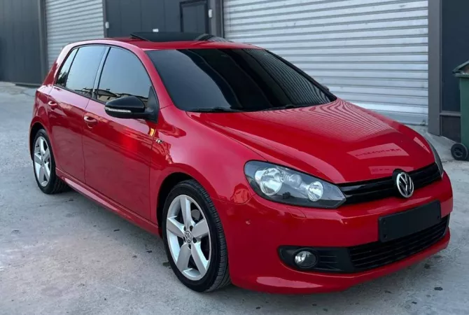 Auto in Vendita a Tirana - 6,900 Euro