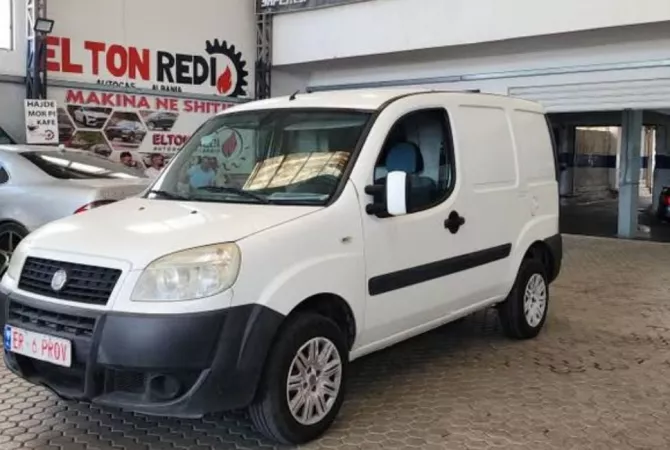 Auto in Vendita a Tirana - 4,999 Euro