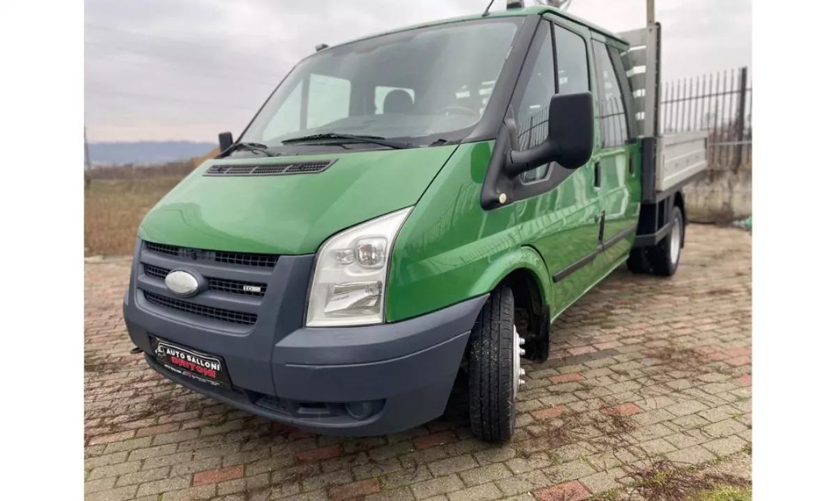 Auto in Vendita a Tirana, Ford, 2008 Diesel,Kambio Manual Pagamento 5,999  Euro.