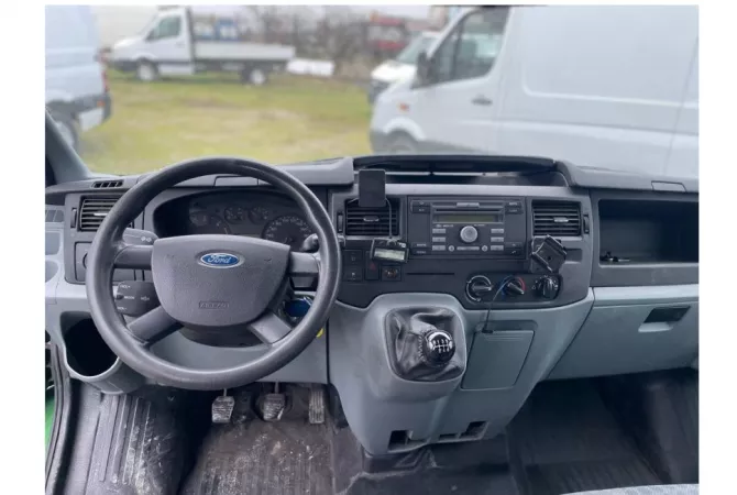 Auto in Vendita a Tirana - 5,999 Euro