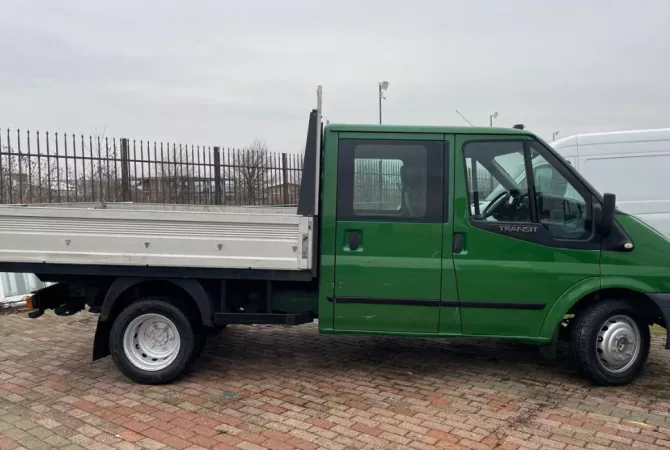 Auto in Vendita a Tirana, Ford, 2008 Diesel,Kambio Manual Pagamento 5,999  Euro.