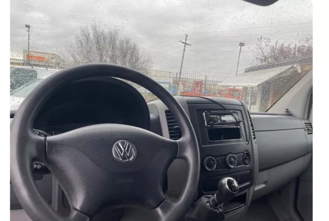 Auto in Vendita a Tirana - 8,200 Euro