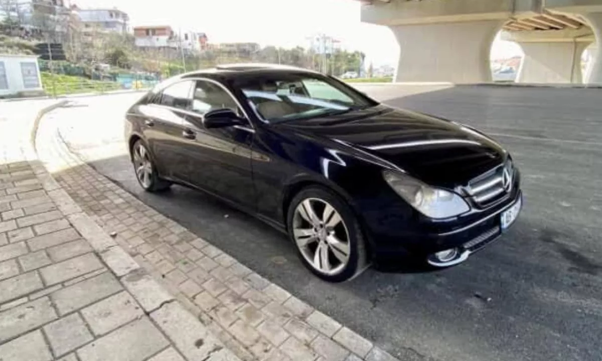 Auto in Vendita a Tirana, Mercedes-Benz, 2010 Diesel,Kambio Automatik Pagamento 5,800  Euro.