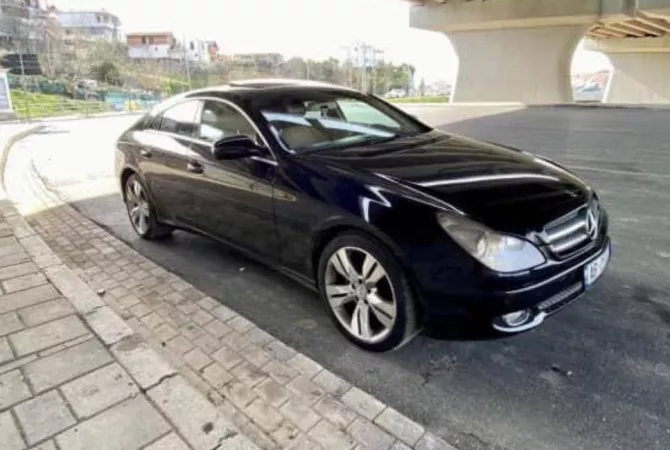 Auto in Vendita a Tirana - 5,800 Euro