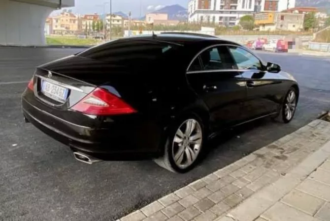 Auto in Vendita a Tirana - 5,800 Euro