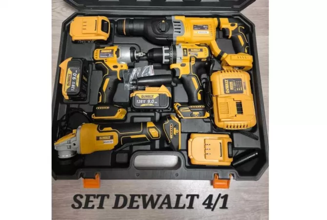 Working Tools in Tirana - 129 Euro