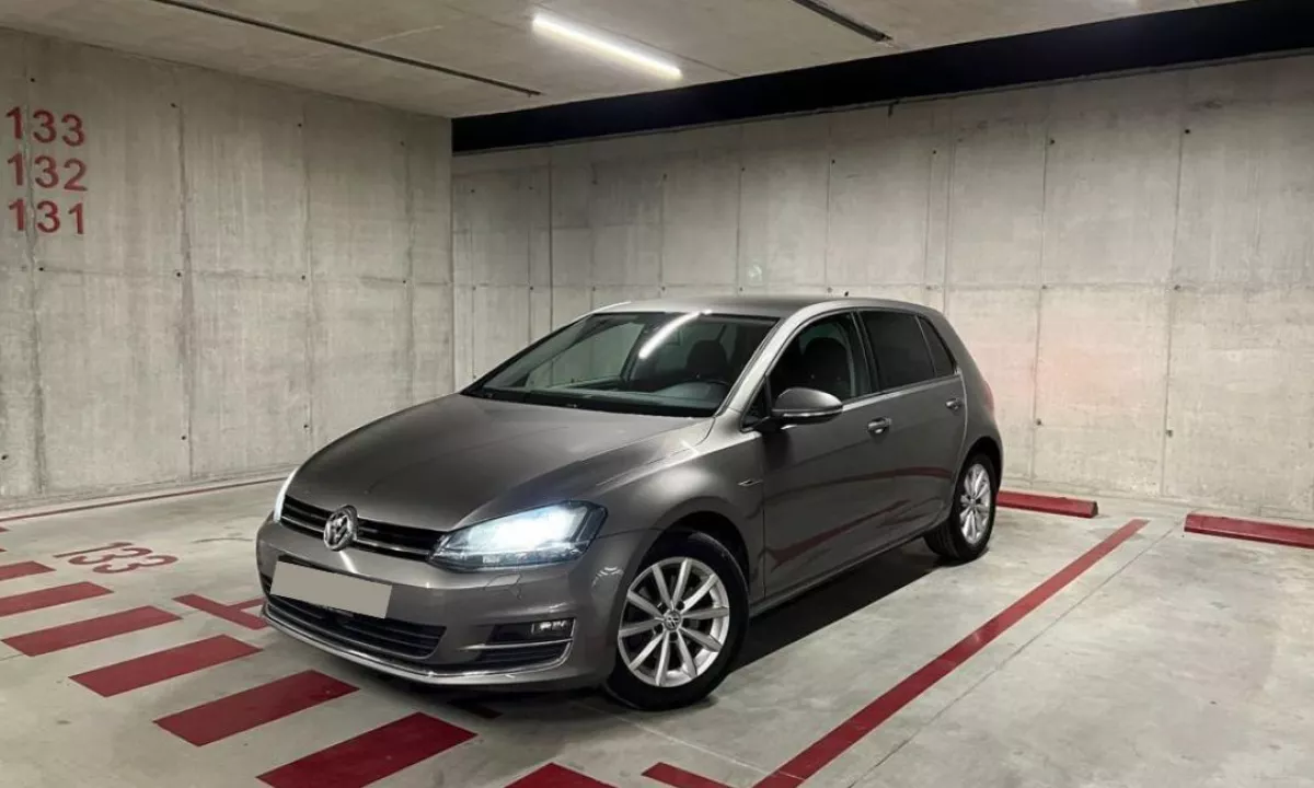 Volkswagen Golf 7 Lounge me qera duke filluar nga 45 Euro dita