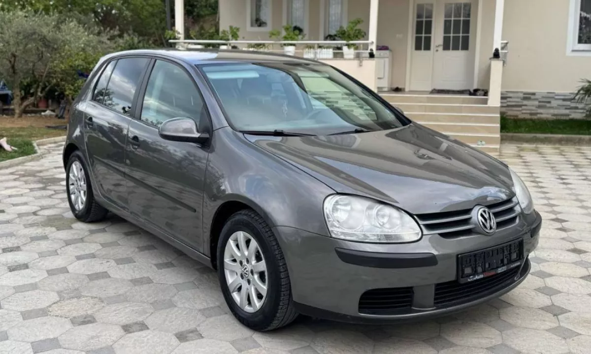 Auto in Vendita a Tirana, Volkswagen, 2006 Diesel,Kambio Manual Pagamento 4,000  Euro.
