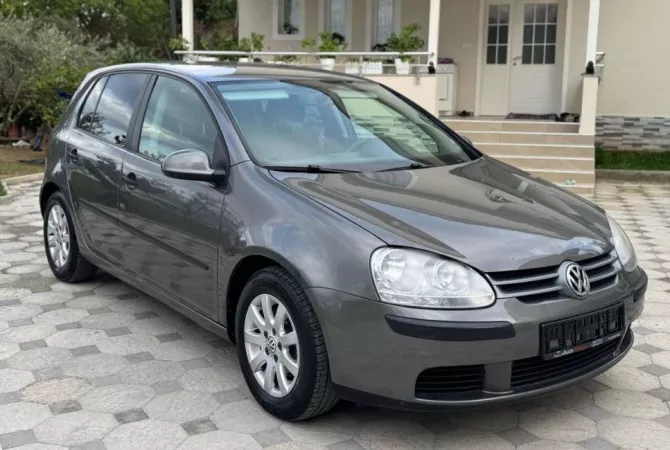 Auto in Vendita a Tirana - 4,000 Euro