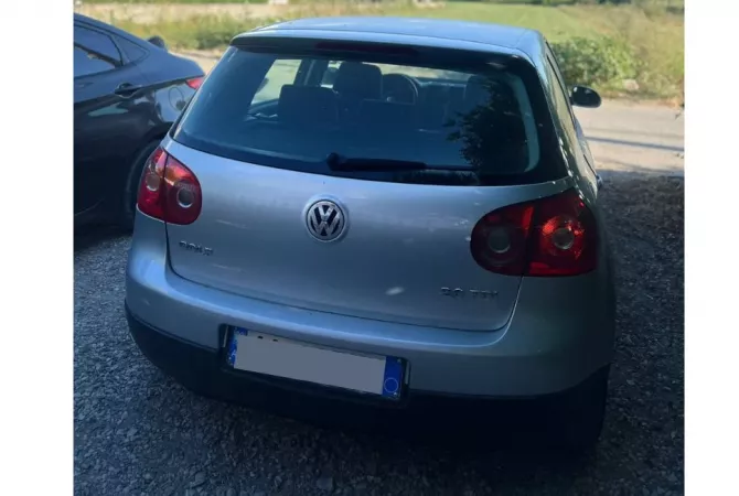 Auto in Vendita a Tirana - 3,500 Euro