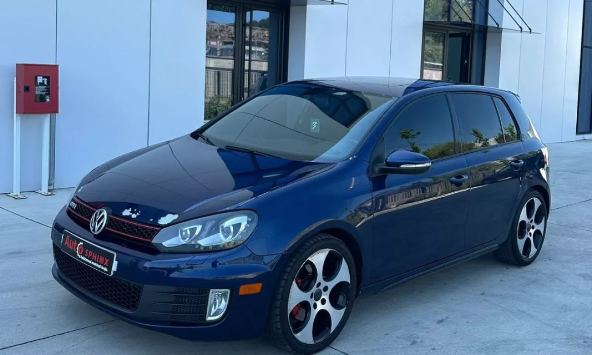 Auto in Vendita a Tirana, Volkswagen, 2012 Benzine,Kambio Automatik Pagamento 6,800  Euro.