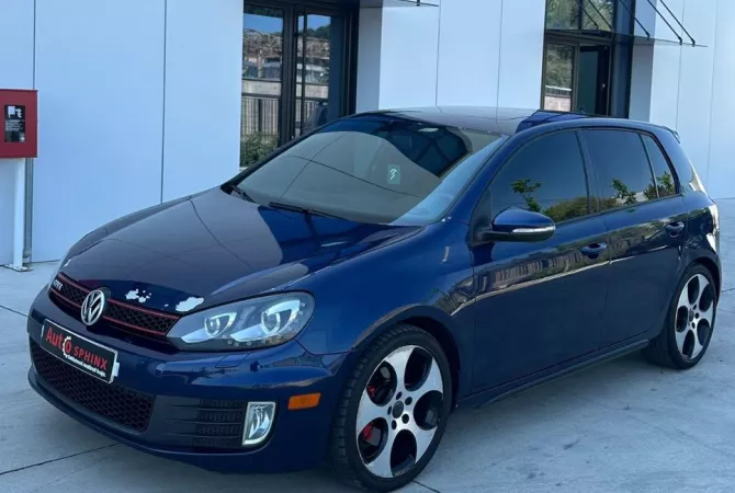 Auto in Vendita a Tirana - 6,800 Euro