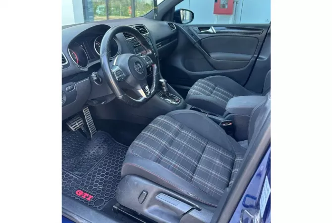 Auto in Vendita a Tirana - 6,800 Euro