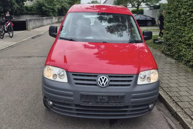 Auto in Vendita a Tirana - 4,500 Euro