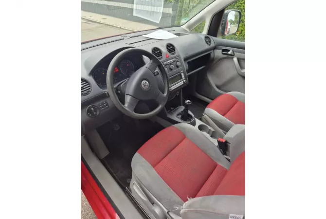 Auto in Vendita a Tirana - 4,500 Euro