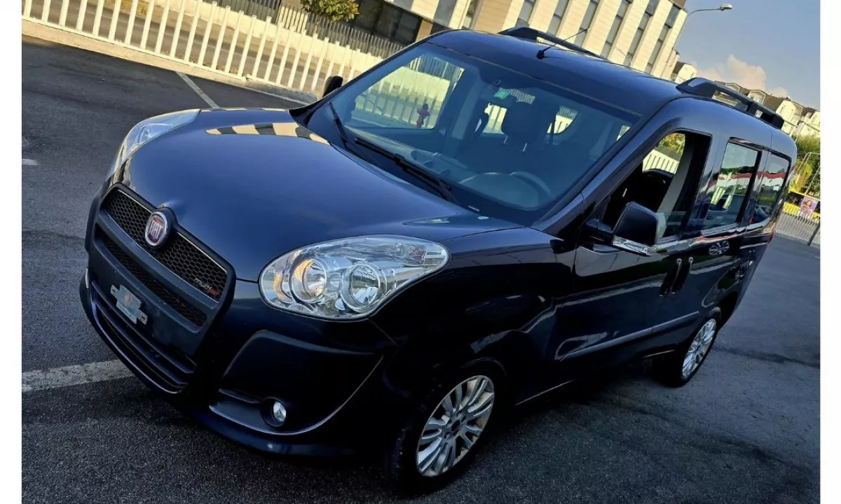 Auto in Vendita a Tirana, Fiat, 2011 Diesel,Kambio Manual Pagamento 4,700  Euro.
