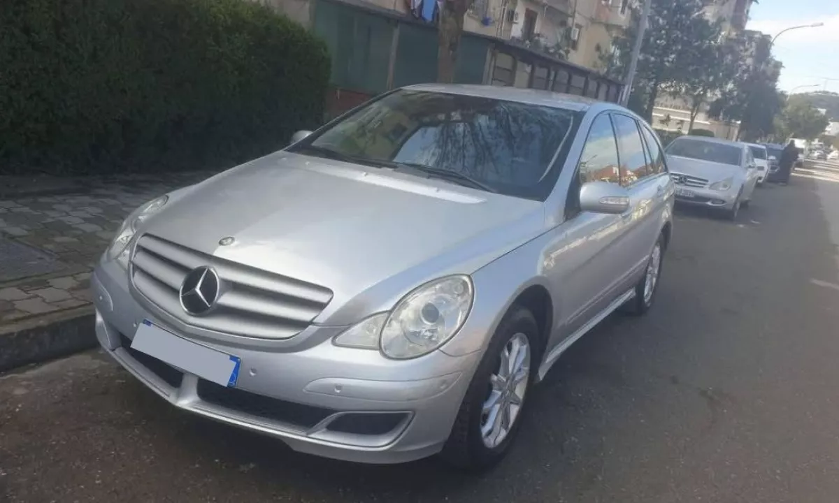 Auto in Vendita a Tirana, Mercedes-Benz, 2007 Diesel,Kambio Automatik Pagamento 11,500  Euro.