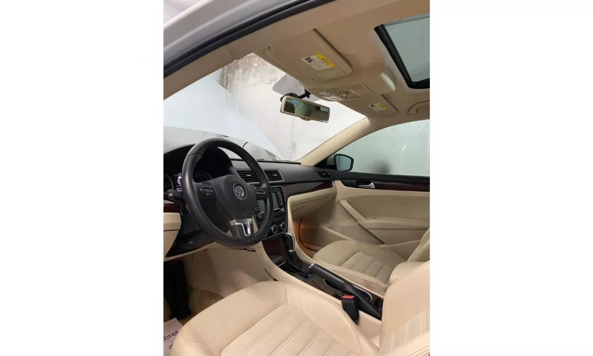 Auto in Vendita a Tirana, Volkswagen, 2014 Diesel,Kambio Automatik Pagamento 8,500  Euro.