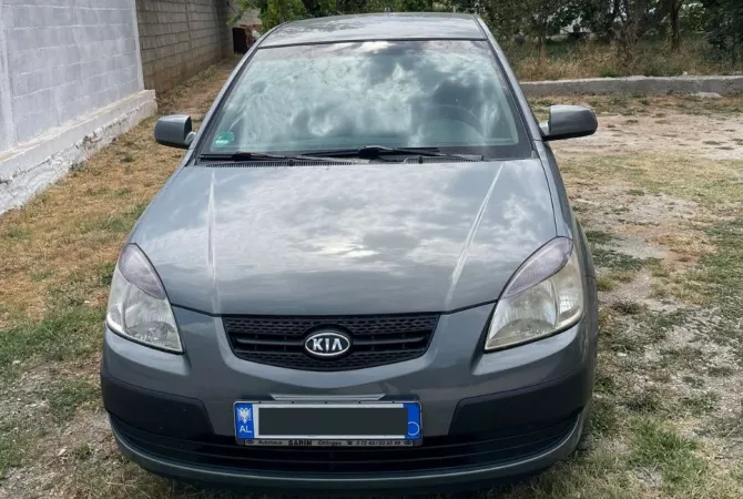 Auto in Vendita a Tirana - 3,000 Euro