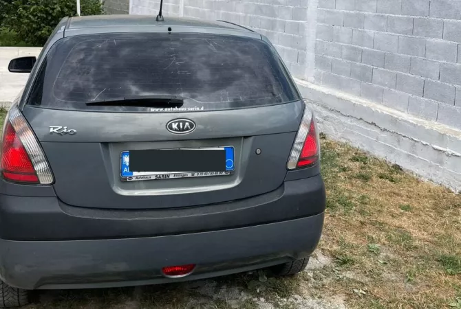 Auto in Vendita a Tirana - 3,000 Euro