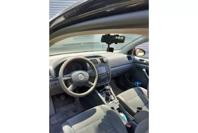 Auto in Vendita a Tirana - 1,999 Euro