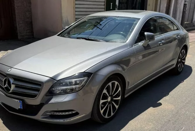 Auto in Vendita a Tirana - 13,990 Euro