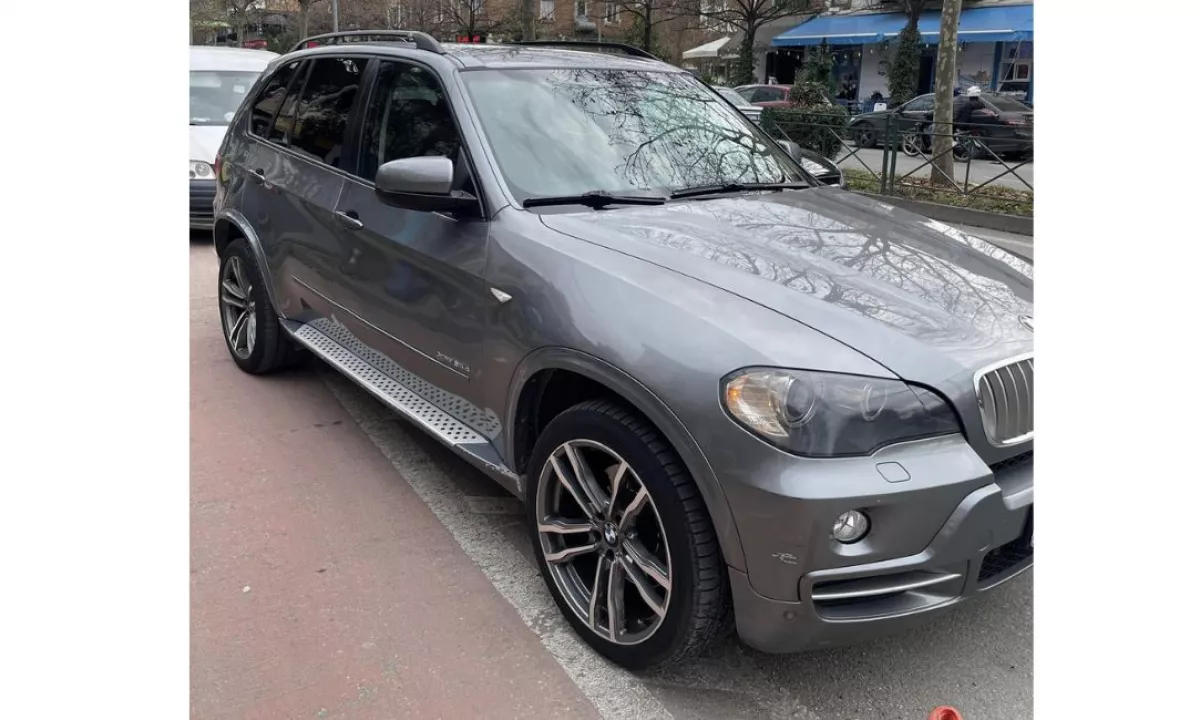Auto in Vendita a Tirana, BMW, 2009 Diesel,Kambio Automatik Pagamento 8,800  Euro.