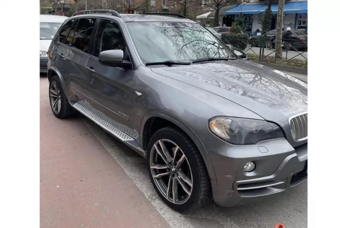 Auto in Vendita a Tirana - 8,800 Euro