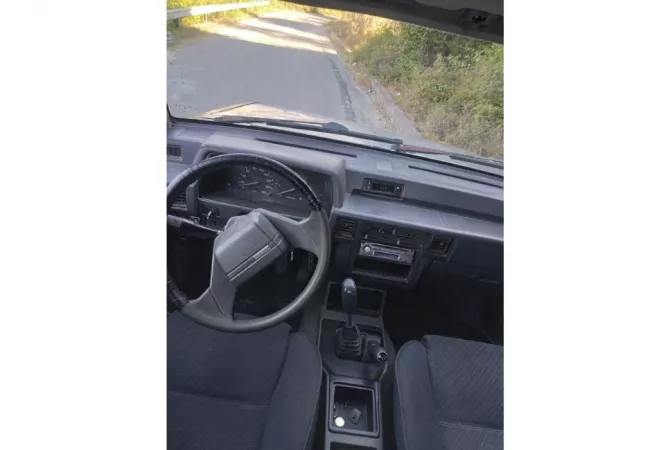 Auto in Vendita a Tirana - 450,000 Leke