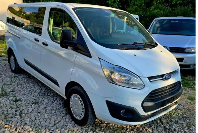 Auto in Vendita a Tirana - 12,900,000 Leke