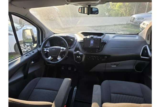 Auto in Vendita a Tirana - 12,900,000 Leke