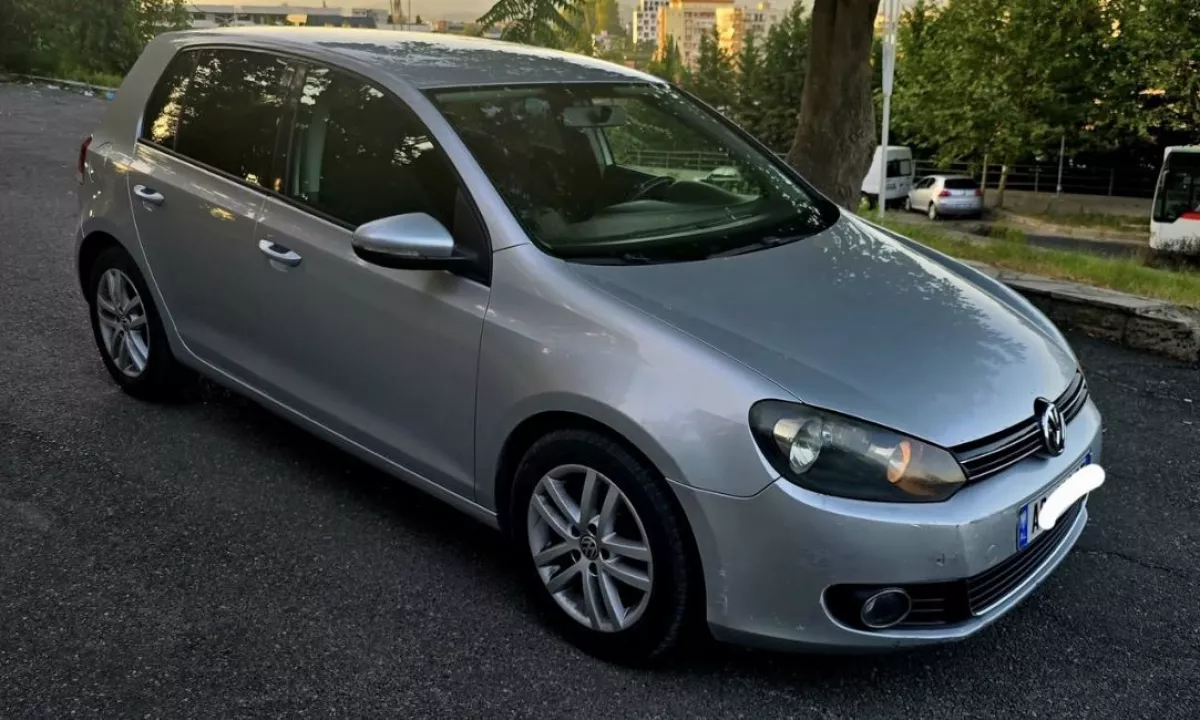 Auto in Vendita a Tirana, Volkswagen, 2007 gasoline-gas,Kambio Manual Pagamento 400,000  Leke.