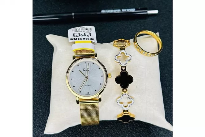 Veshje dhe Aksesor per te Rritur ne Tirane - 35 Euro