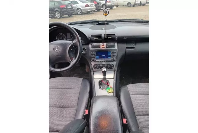 Auto in Vendita a Tirana - 3,500 Euro