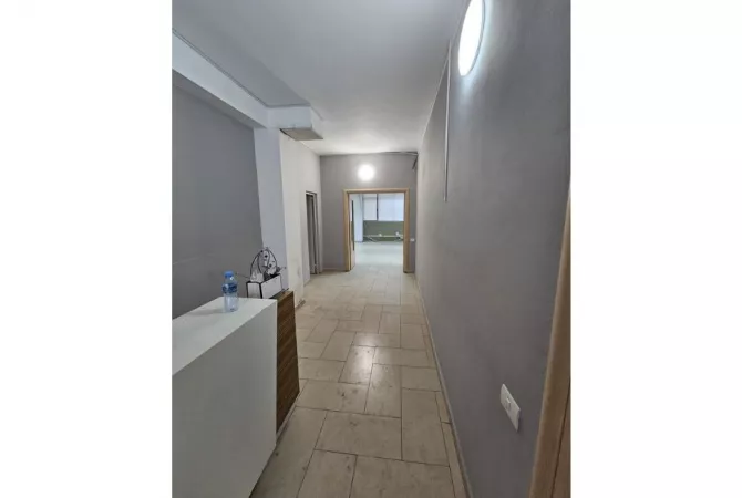 Business Property for Rent 3+1 in Tirana - 3,000 Euro