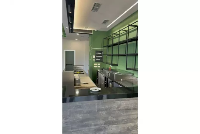 Ambient biznesi ne shitje 2+1 ne Durres - 400,000 Euro