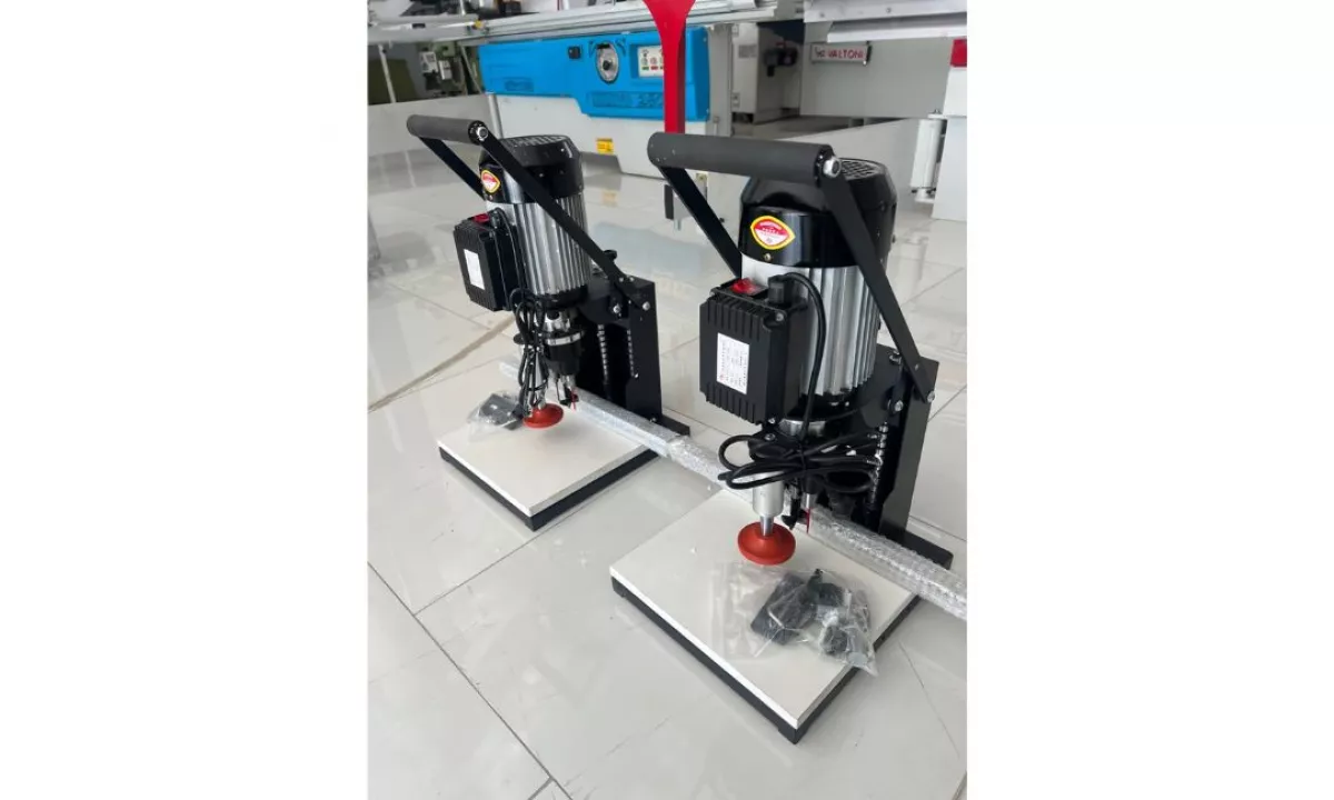 Shpojse per Bagllam – Me 3 Koka