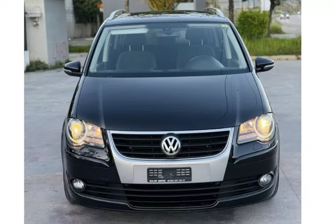 Auto in Vendita a Tirana - 4,700 Euro